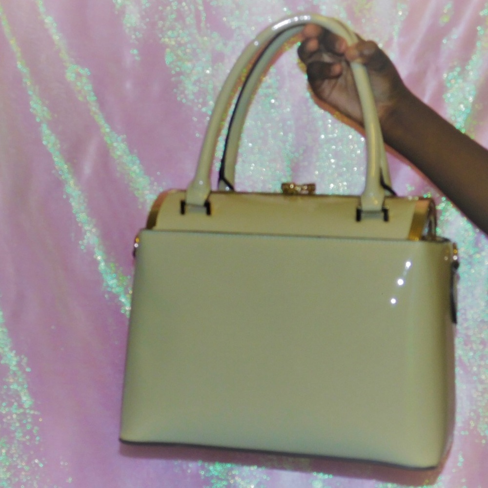 Gorgeous Creme Purse